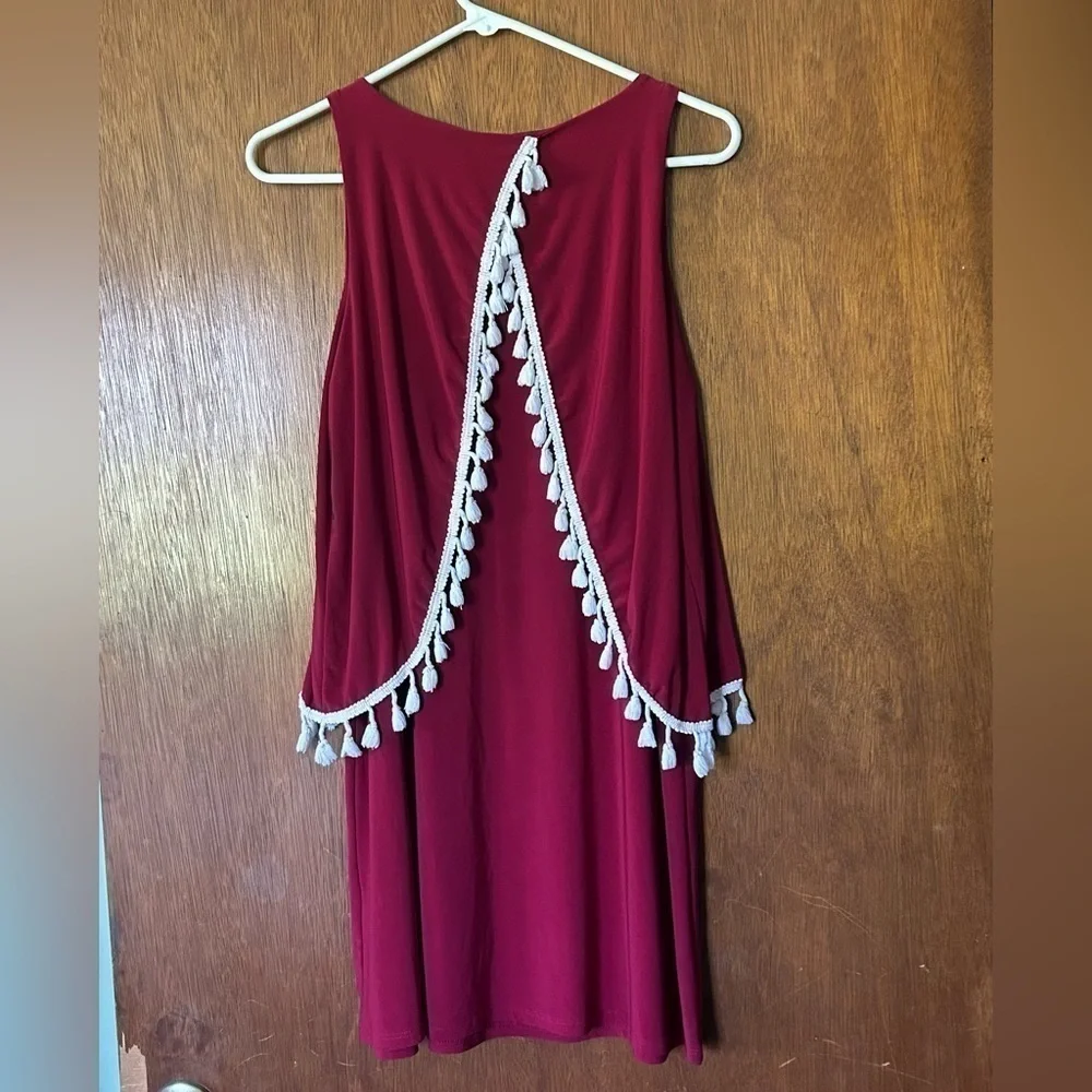 Impressions red and white sleeveless tassel dress size M